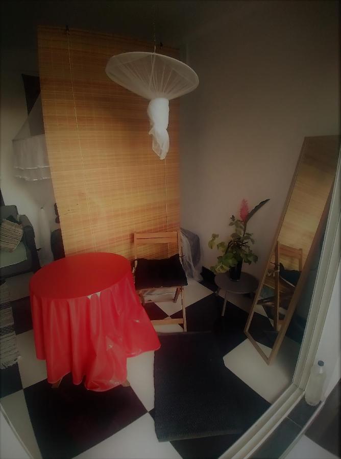 Chambre Avec Cuisine Et Sdb Semi-Privatives Separees Dans Un Ecrin De Verdure Les Abymes Zewnętrze zdjęcie