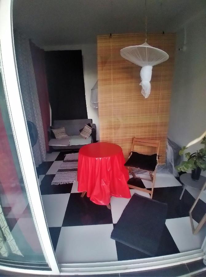 Chambre Avec Cuisine Et Sdb Semi-Privatives Separees Dans Un Ecrin De Verdure Les Abymes Zewnętrze zdjęcie