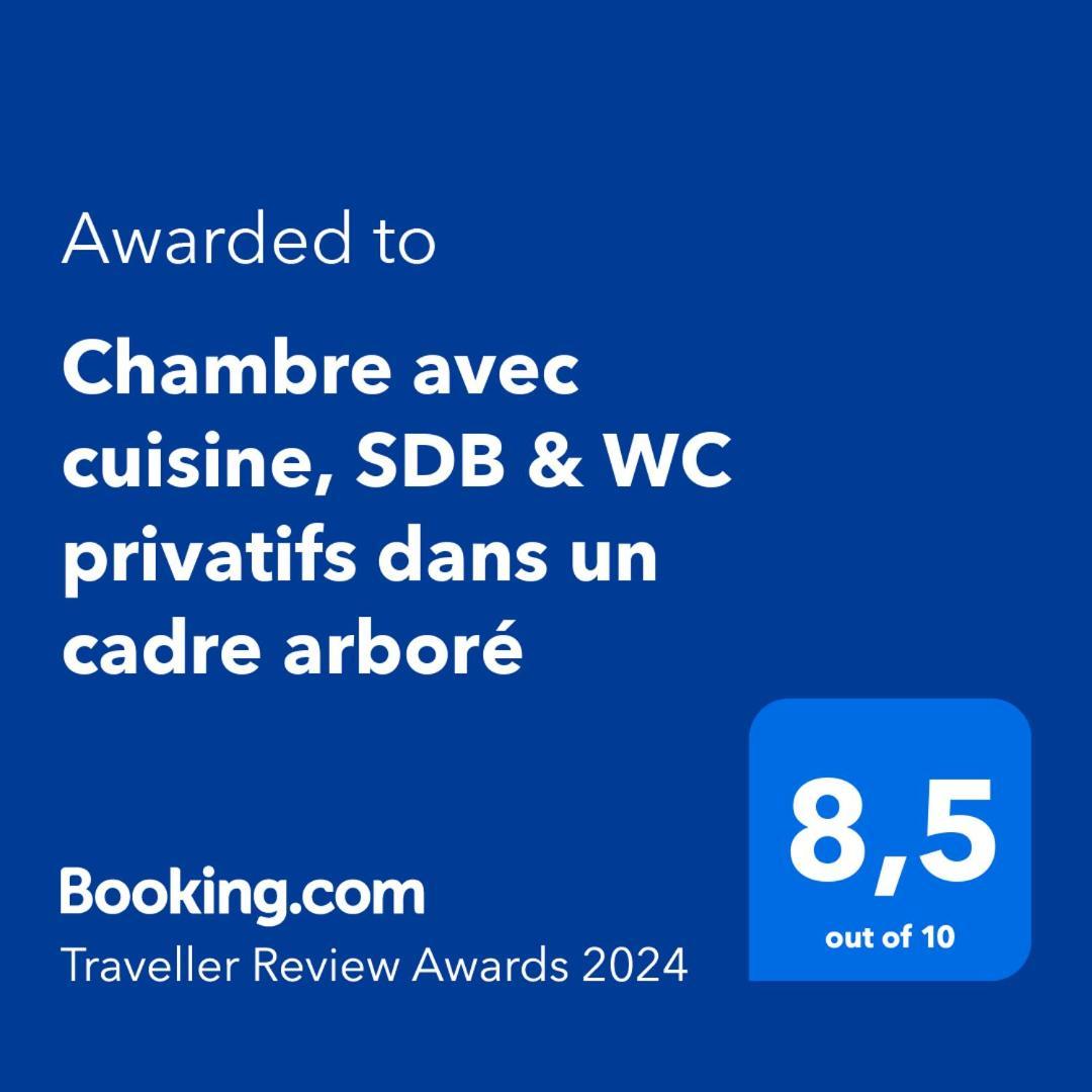 Chambre Avec Cuisine Et Sdb Semi-Privatives Separees Dans Un Ecrin De Verdure Les Abymes Zewnętrze zdjęcie